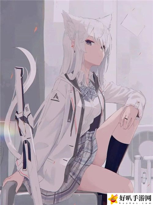 裝睡故意把腿張開給公