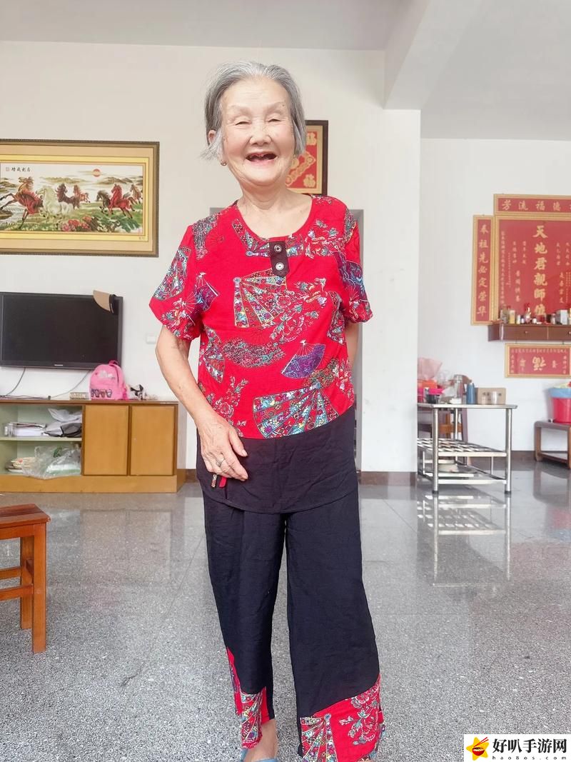 中國(guó)老太太granny80